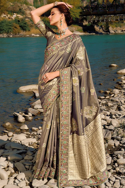 Wedding Saree With Blouse