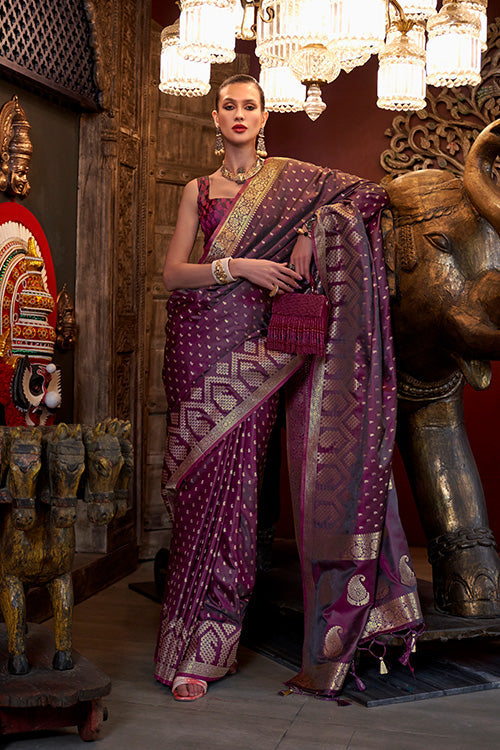 mehndi colour saree