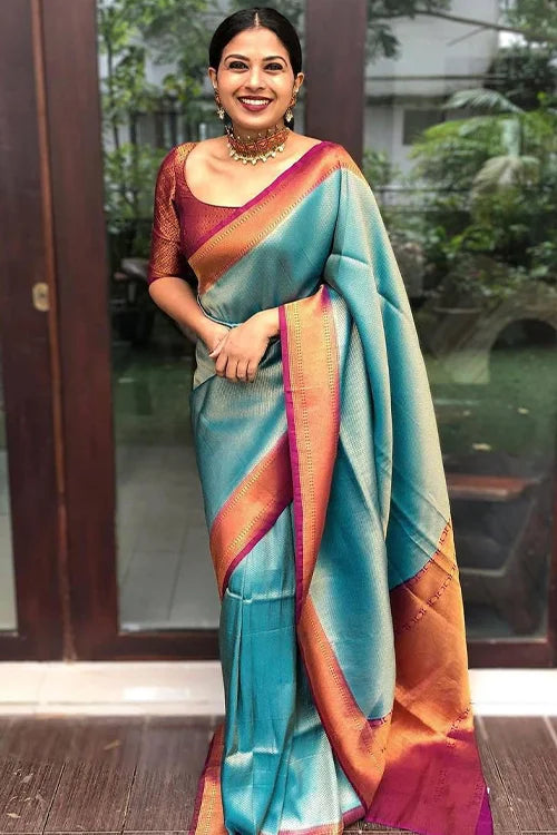 trendy saree